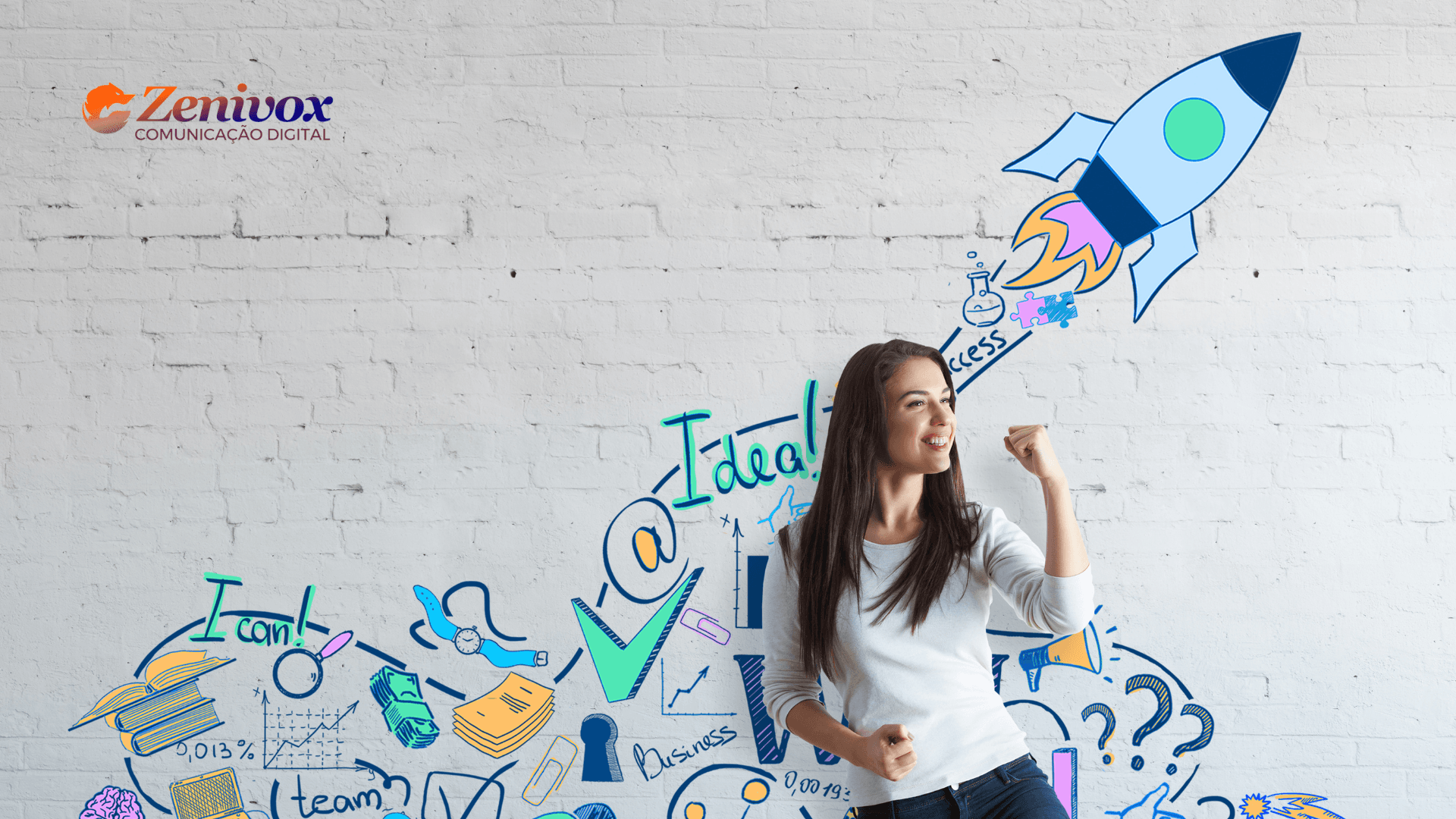 Mulher sorridente comemorando com um gesto de sucesso diante de uma parede com ilustrações criativas que simbolizam inovação e crescimento, destacando a ideia e o sucesso como pilares do empreendedorismo moderno.