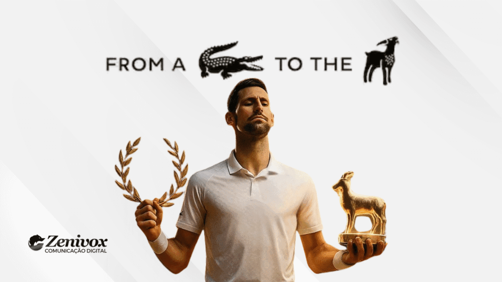 Novak Djokovic em pose vitoriosa, vestido de branco, segura uma coroa de louros dourada em uma mão e uma estatueta dourada de cabra na outra. Acima, a frase “From a crocodile to the goat” reforça o rebranding ousado da Lacoste em homenagem a Djokovic.